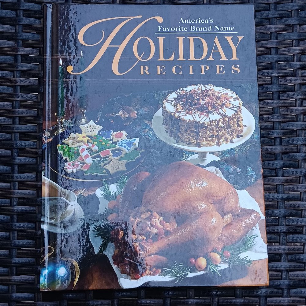 America's Favorite Brand Name Holiday Recipes 0785325220 hardcover new Cookbook
